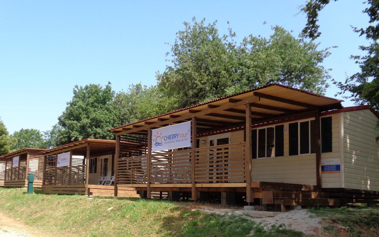 Mobile Homes Comfort Capri Bijela Uvala Mugeba Ngoại thất bức ảnh