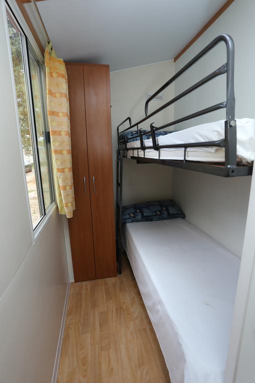 Mobile Homes Comfort Capri Bijela Uvala Mugeba Ngoại thất bức ảnh